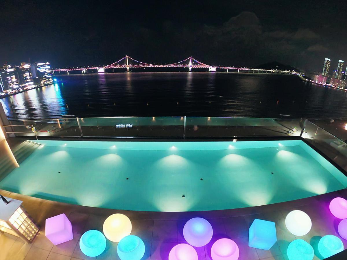 Hotel Aqua Palace Busan Esterno foto