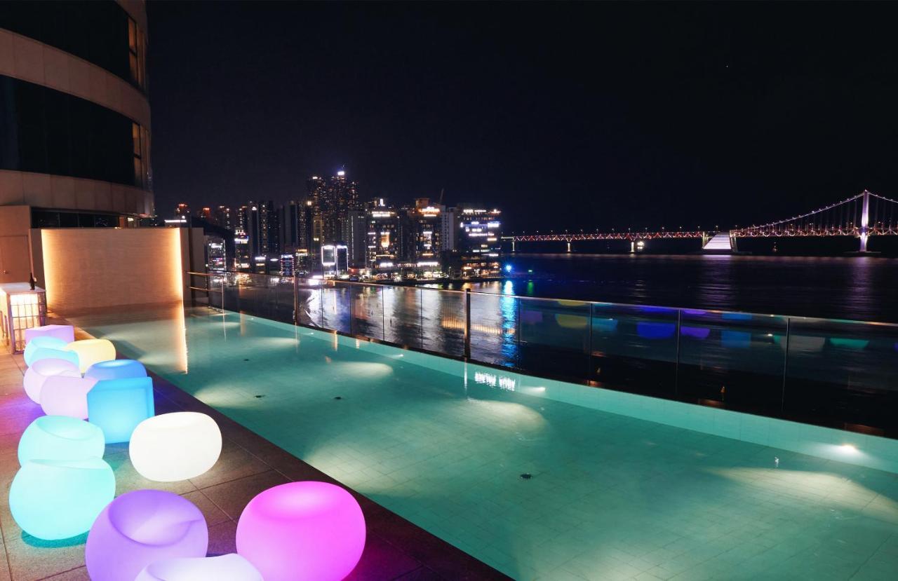 Hotel Aqua Palace Busan Esterno foto