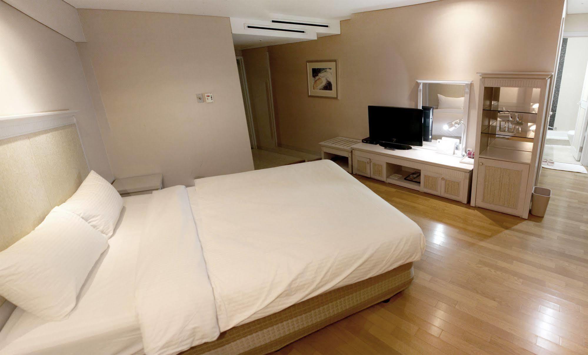 Hotel Aqua Palace Busan Esterno foto